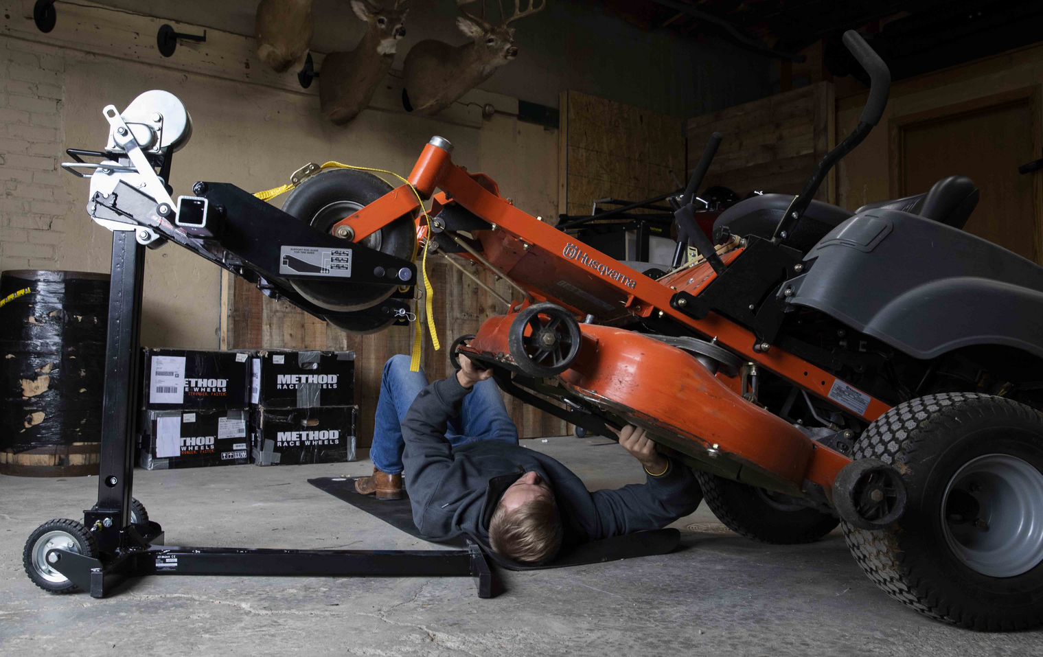 How to sharpen your mower blades